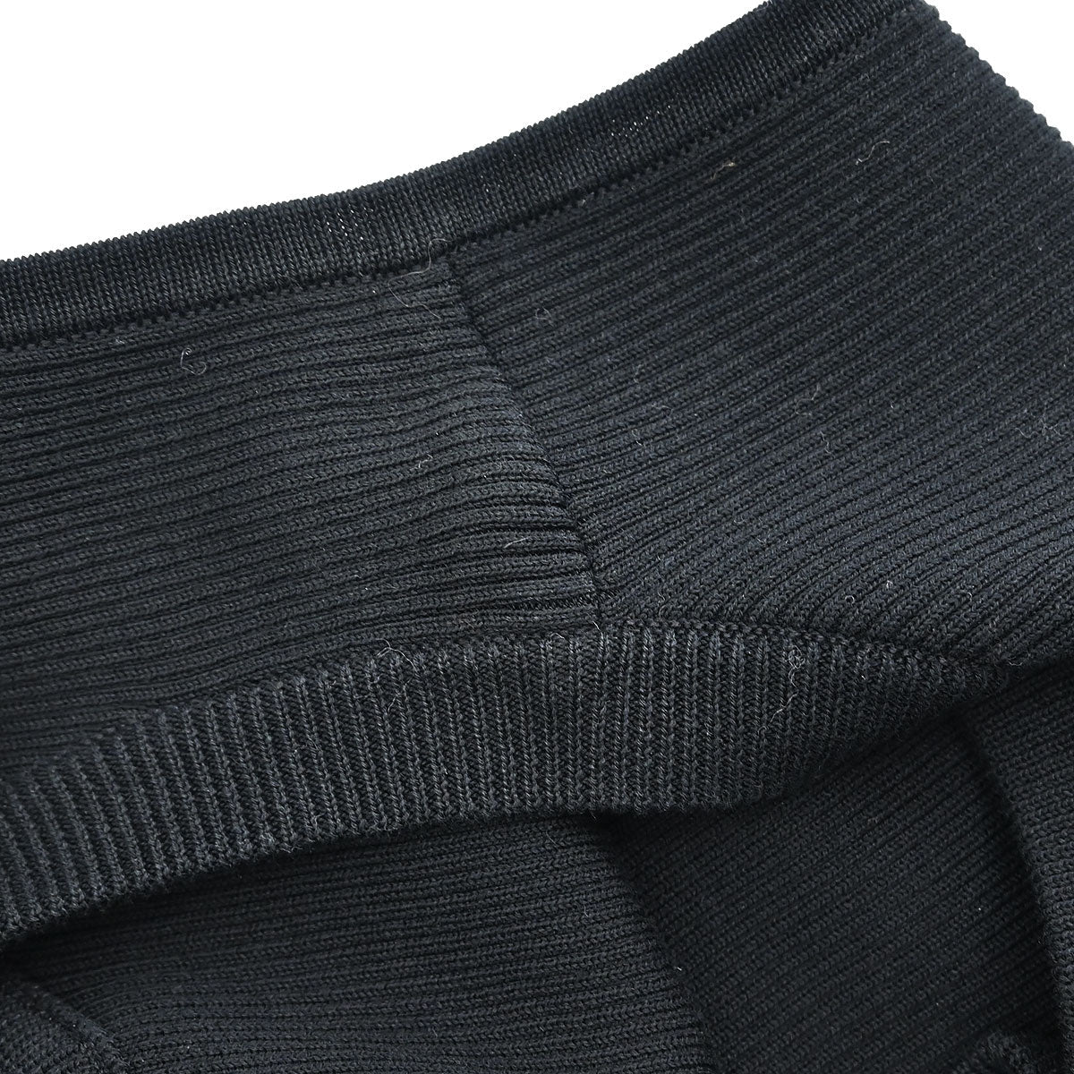 Chanel 1995 Sleeveless Tank Top Cropped Black #40 - Image 7