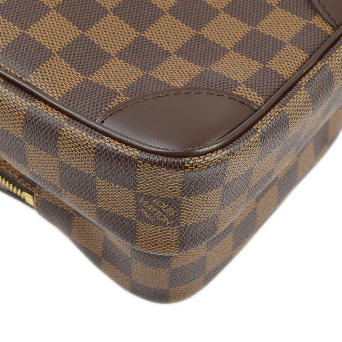 Louis Vuitton 2006 Damier Amazon Shoulder Bag N48074 - Image 3