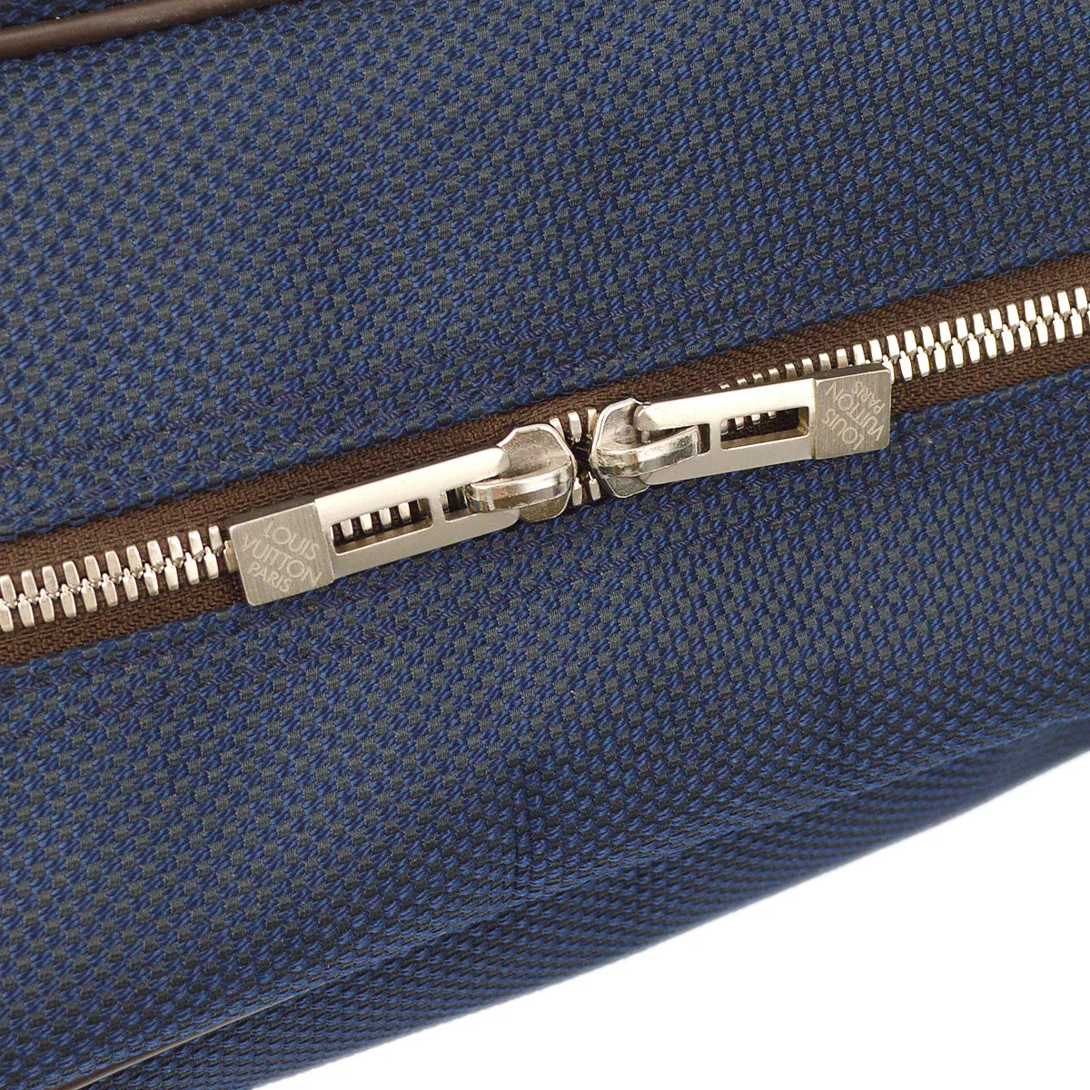 Louis Vuitton 2010 Blue Damier Pilot Shoulder Bag N41159 - Image 7