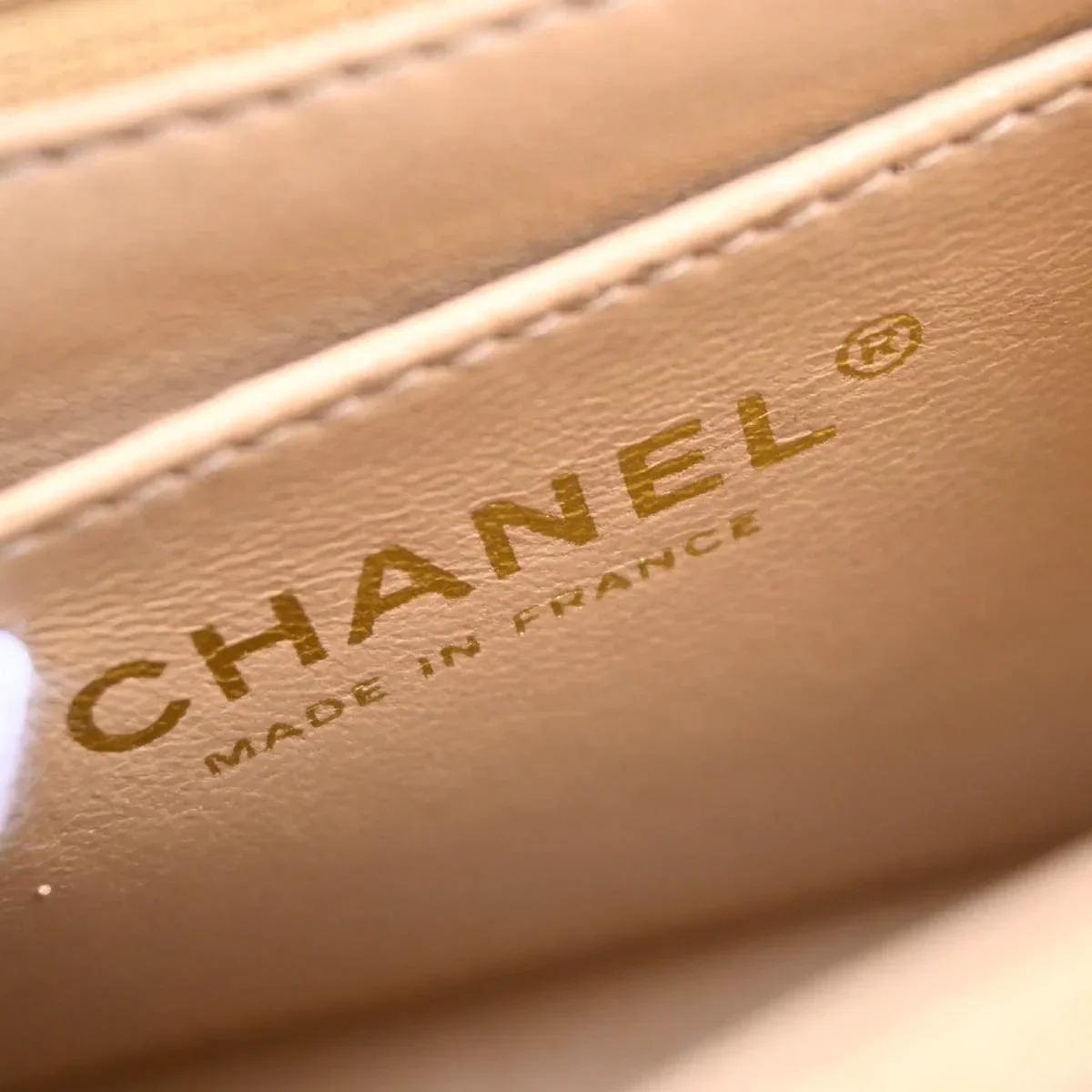 Chanel 2005-2006 Beige Caviar Mini Classic Square Flap Shoulder Bag 17 - Image 10
