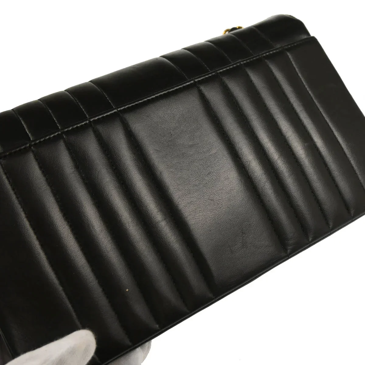 Chanel 1991-1994 Black Lambskin Vertical Stitch Single Flap Shoulder Bag - Image 7