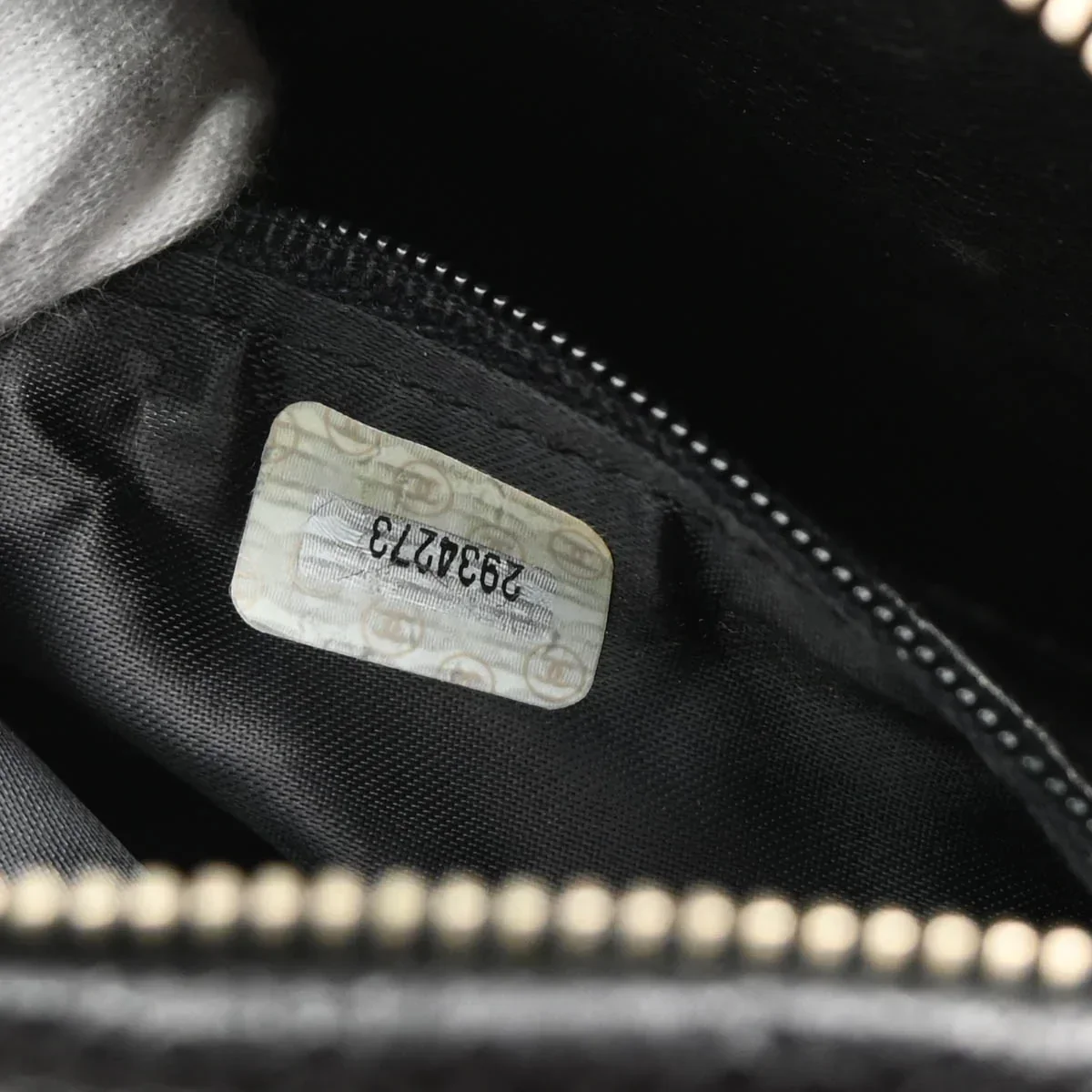 Chanel 1991-1994 Black Caviar Camera Bag Mini - Image 11