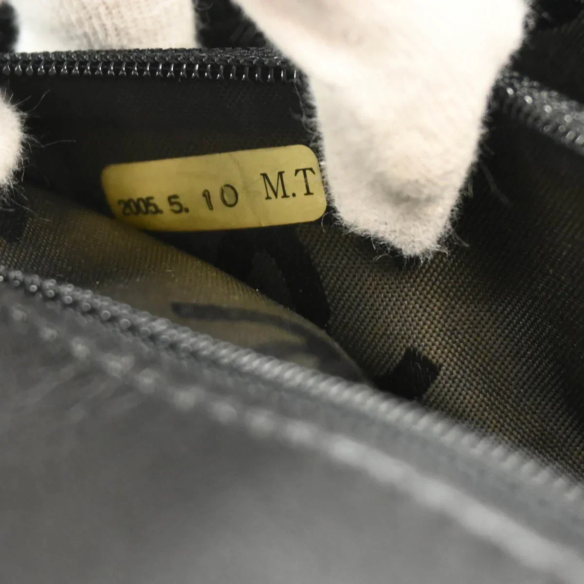 Chanel 2004-2005 Black Calfskin Wild Stitch Handbag - Image 9