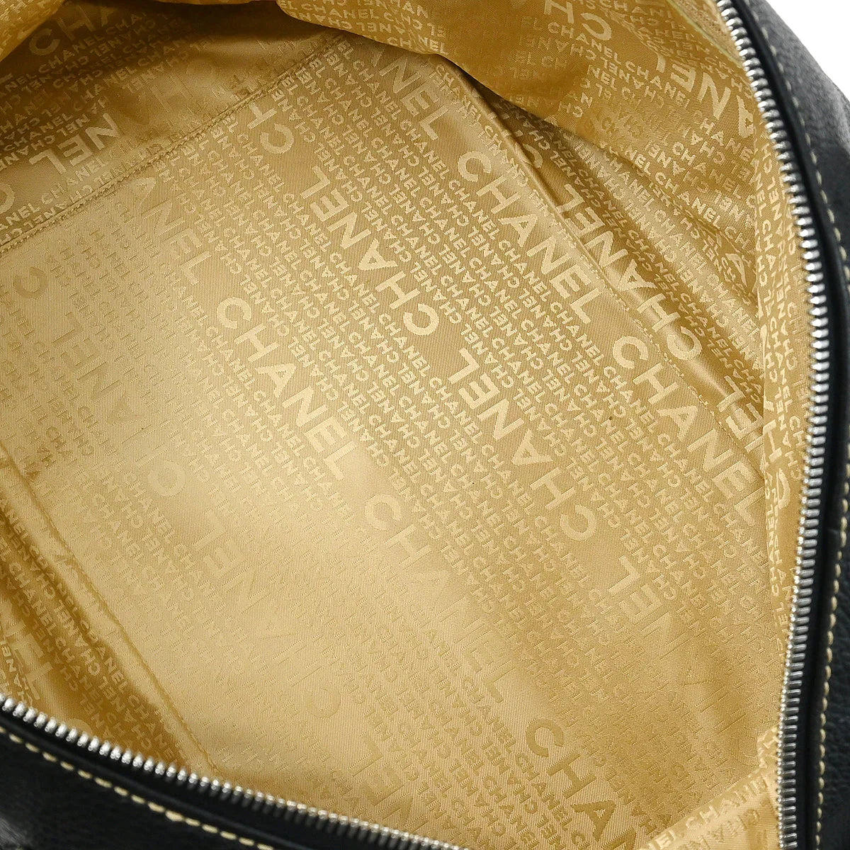 Chanel 2003-2004 Black Calfskin 2way Duffle Handbag - Image 8