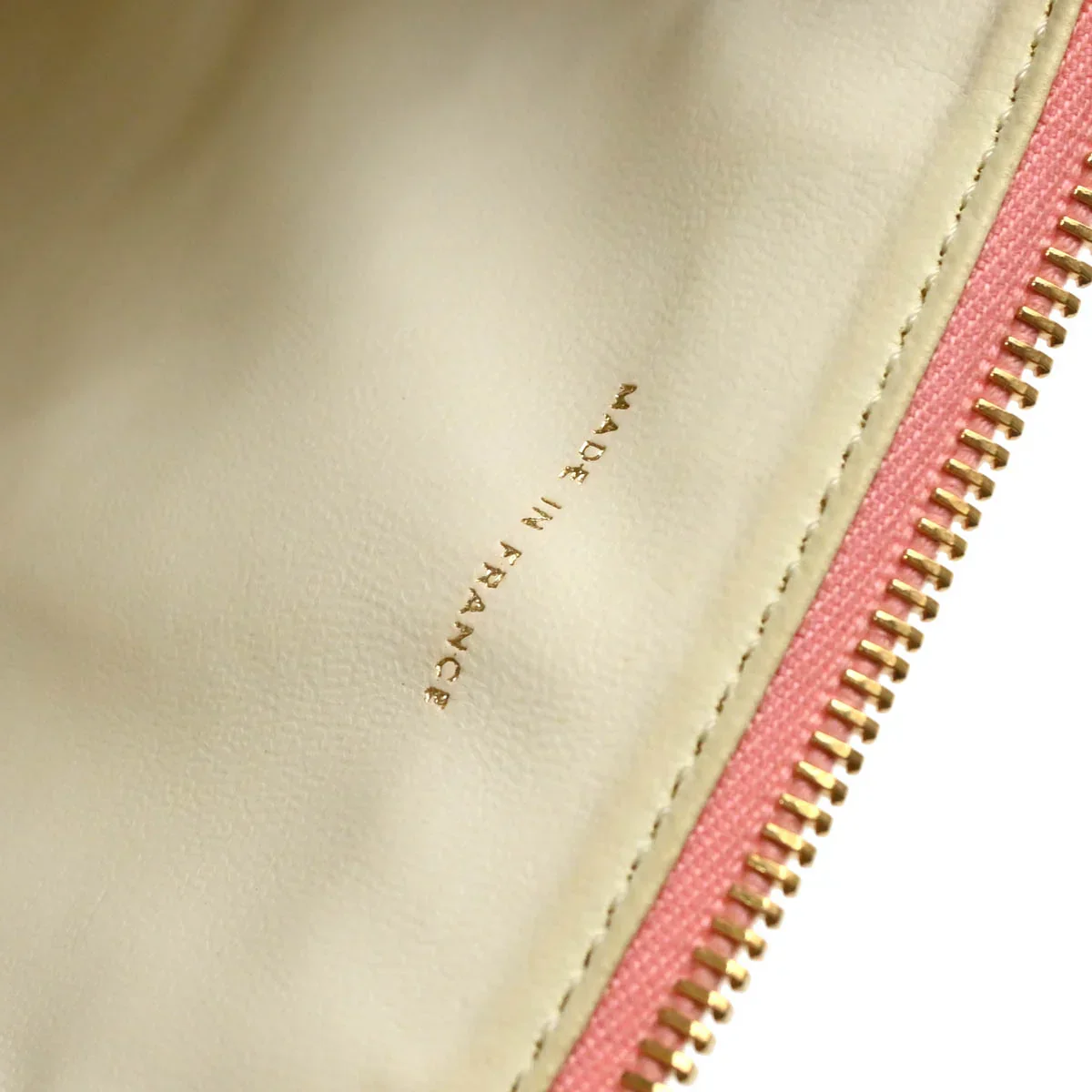 Chanel 2003-2004 Pink Caviar Timeless Vanity Handbag - Image 10