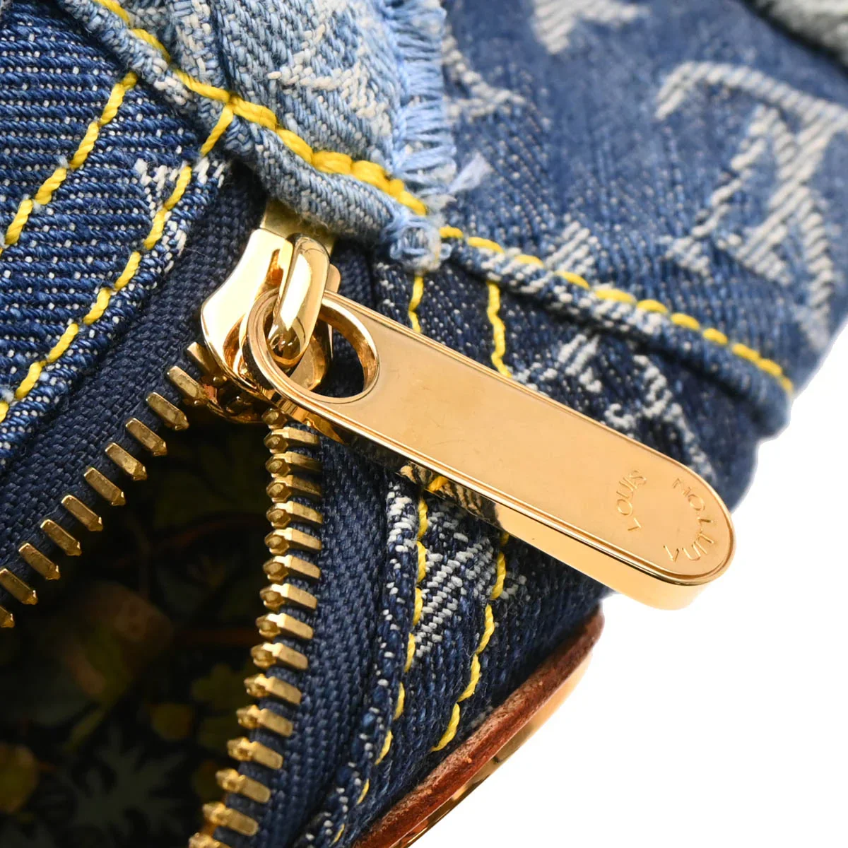 Louis Vuitton 2007 Monogram Denim Patchwork Bowly Shoulder Bag M95376 - Image 7