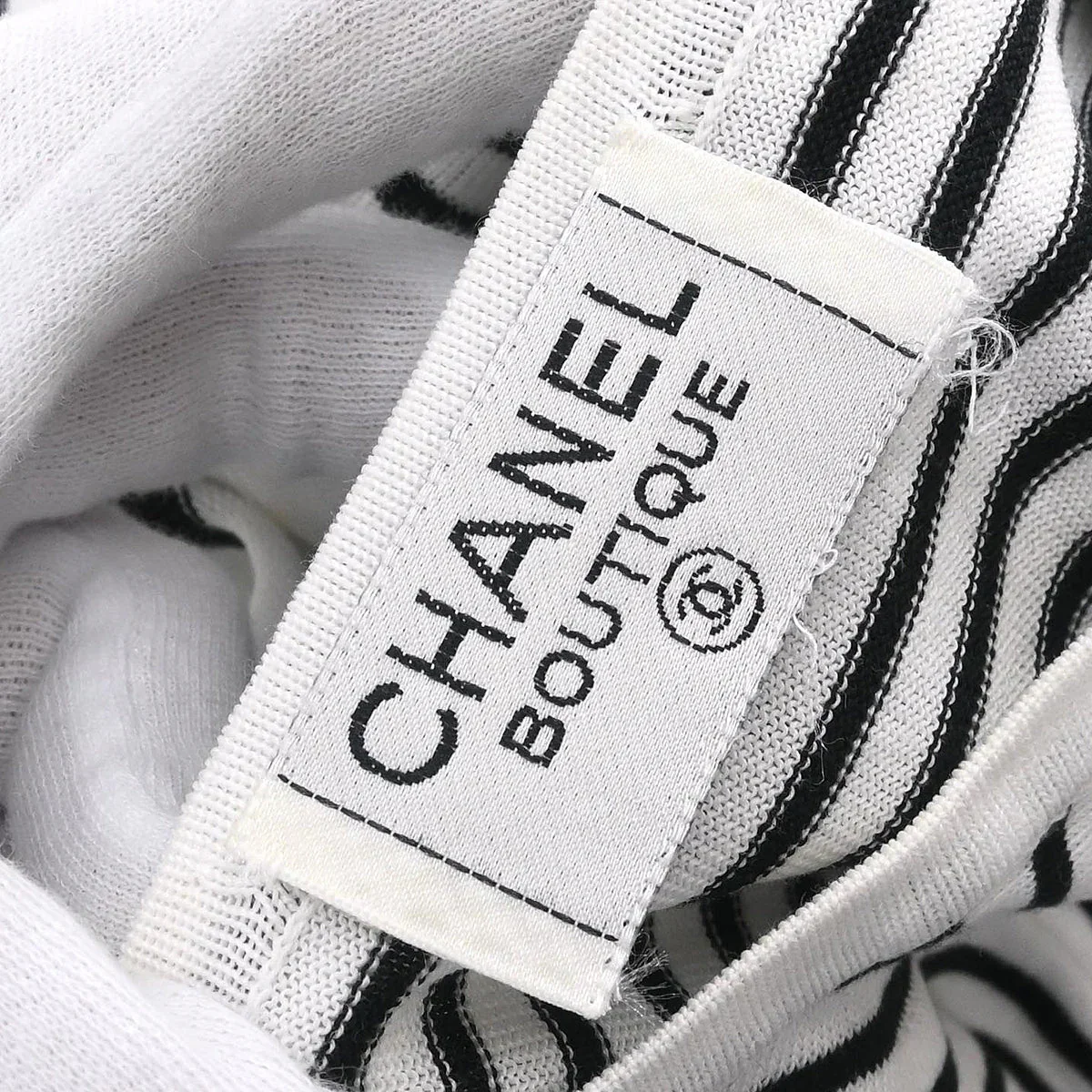 Chanel Sleeveless Top White #44 - Image 9
