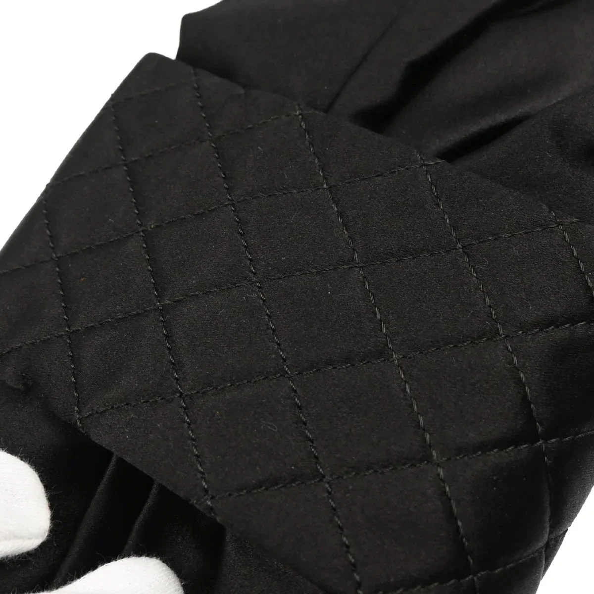 Chanel 2006-2008 Black Satin Bow Shoulder Bag - Image 8