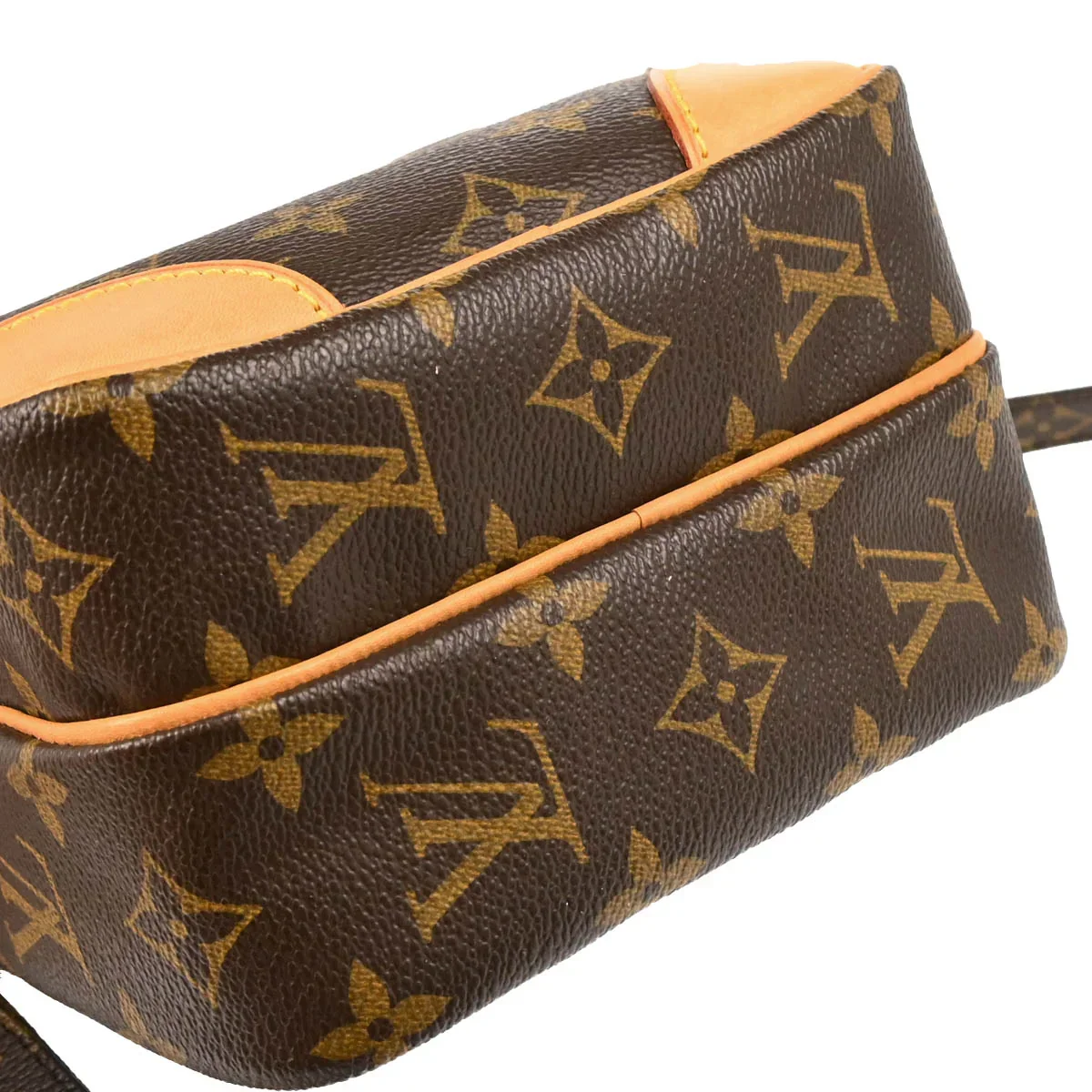 Louis Vuitton 2009 Monogram Amazon Crossbody Bag M45236 - Image 5