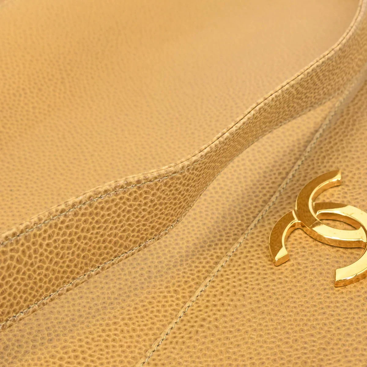 Chanel 1994-1996 Beige Caviar Triple CC Shoulder Tote Bag - Image 5