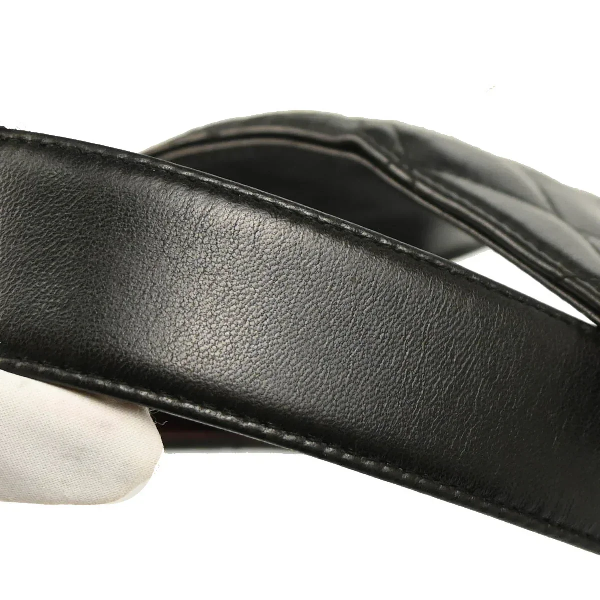 Chanel 1996-1997 Black Lambskin Handbag - Image 6