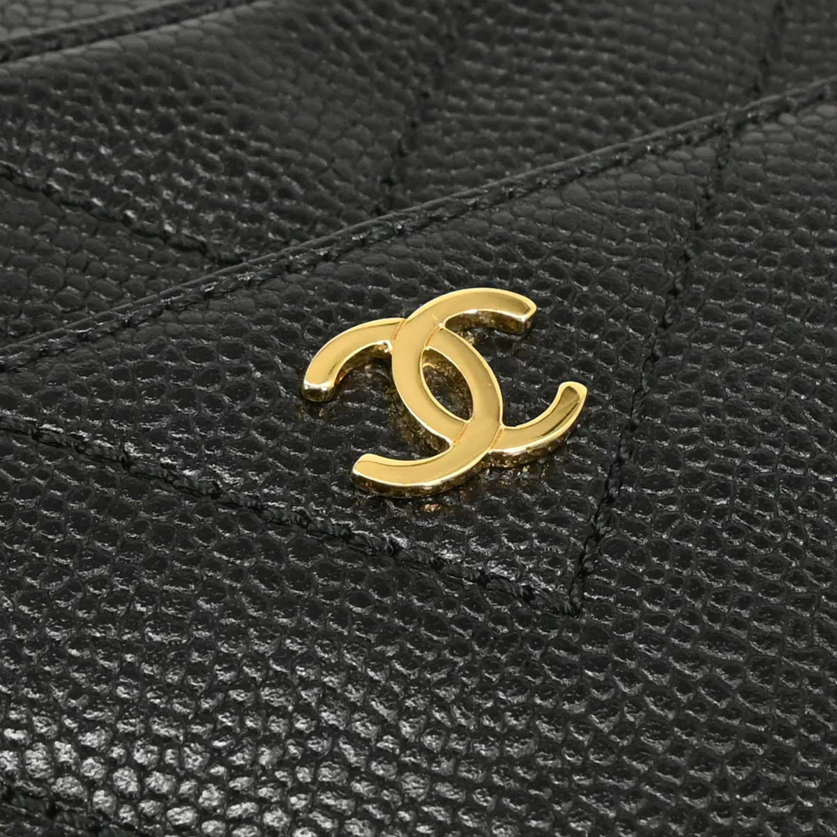 Chanel 2000-2001 Black Caviar Chevron Shoulder Bag - Image 5