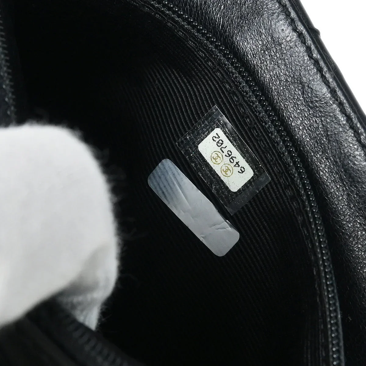 Chanel 2000-2001 Black Calfskin Single Flap Shoulder Bag - Image 10
