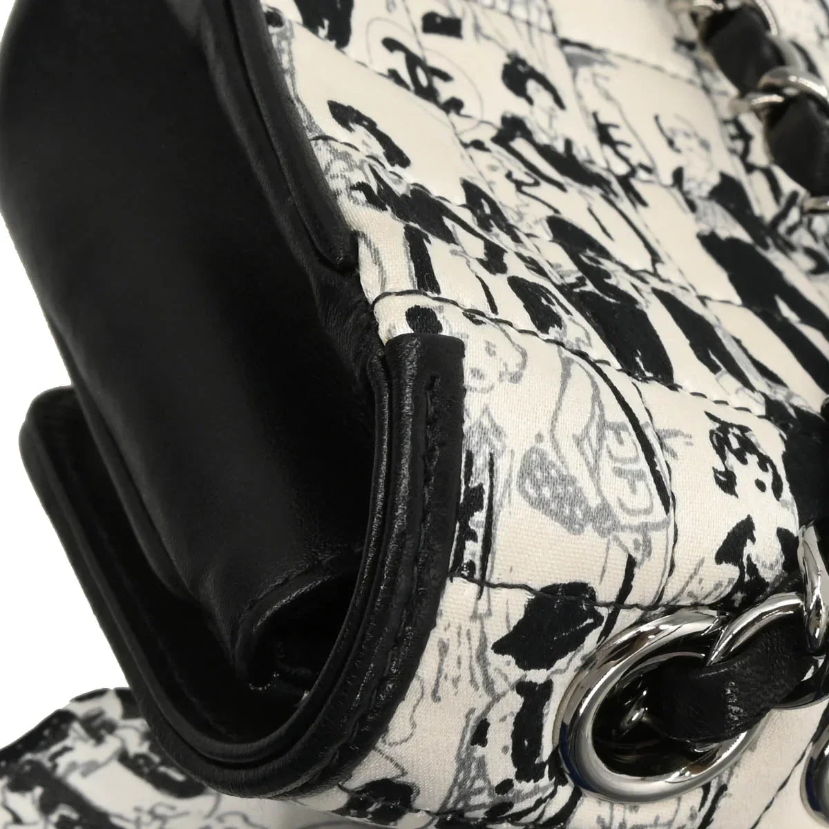 Chanel 2003-2004 White Black Silk Choco Bar Shoulder Bag - Image 7