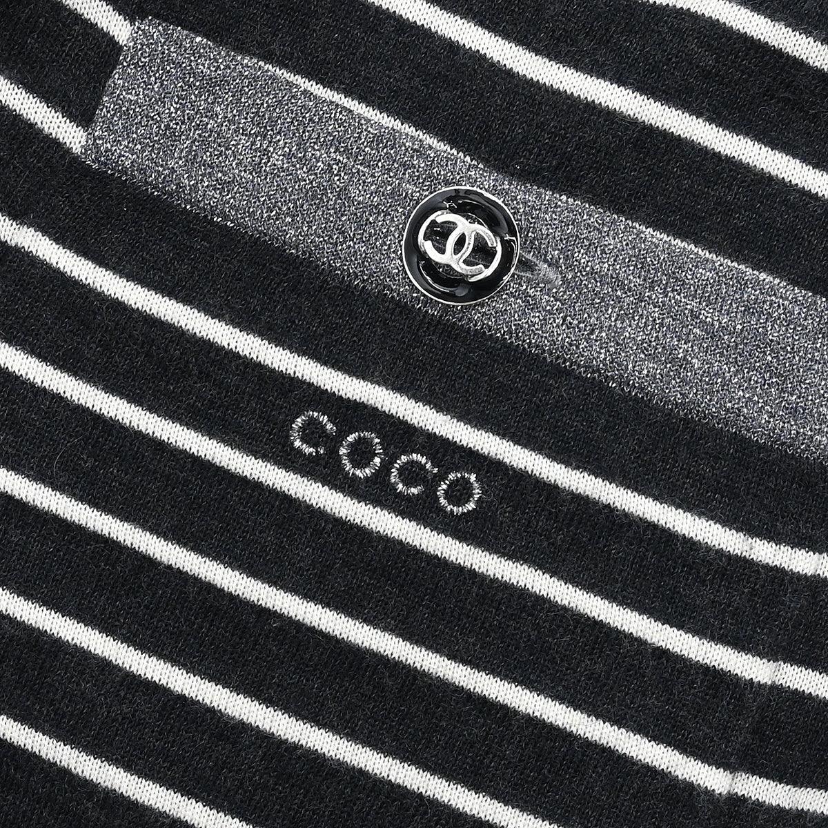 Chanel 2009 Set Cardigan Sleeveless Top Black #34 - Image 8