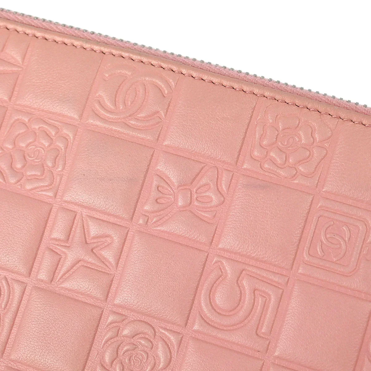 Chanel 2004-2005 Pink Lambskin Icon Handbag - Image 5