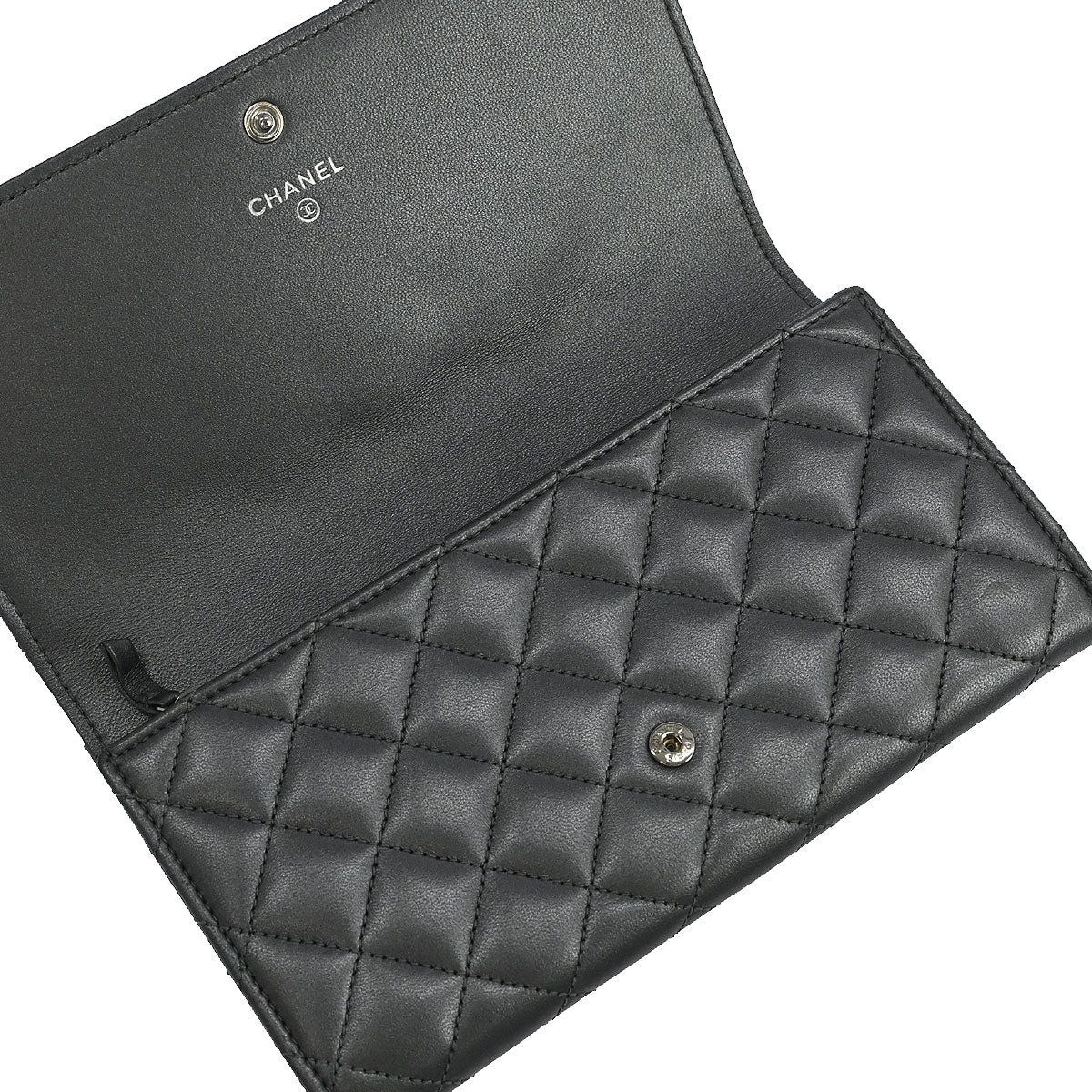 Chanel 2014 Silver Lambskin Long Wallet - Image 4