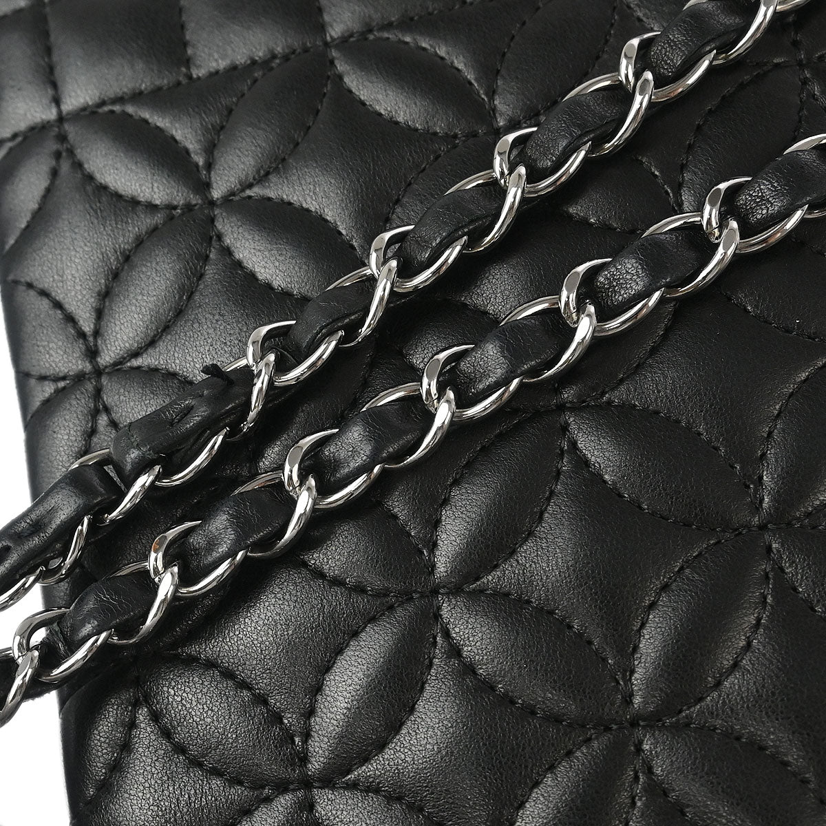 Chanel 2005-2006 Black Lambskin Lady Graphic Flap Bag - Image 3