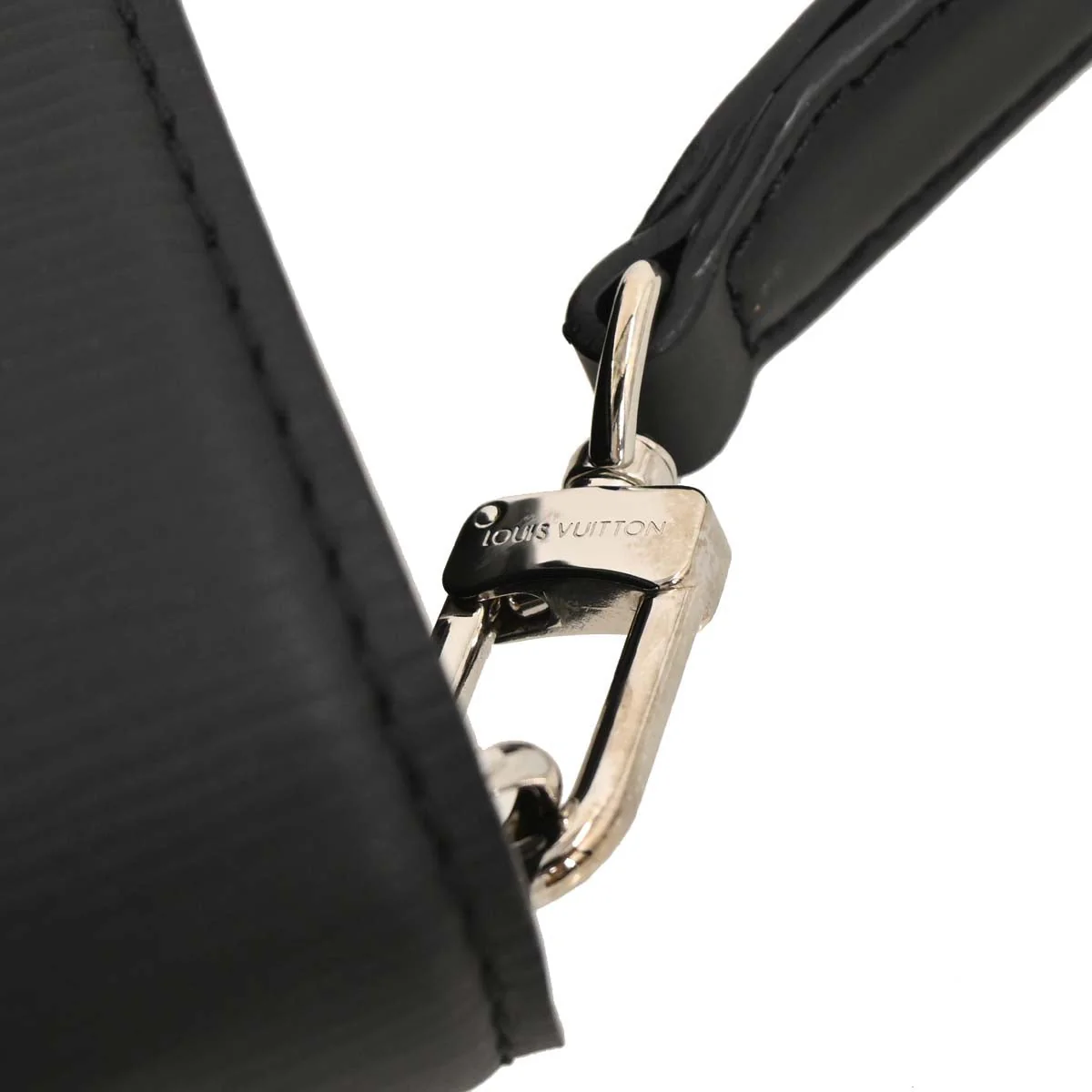 Louis Vuitton 2017 Black Epi Pochette Thames Clutch Bag M42742 - Image 6