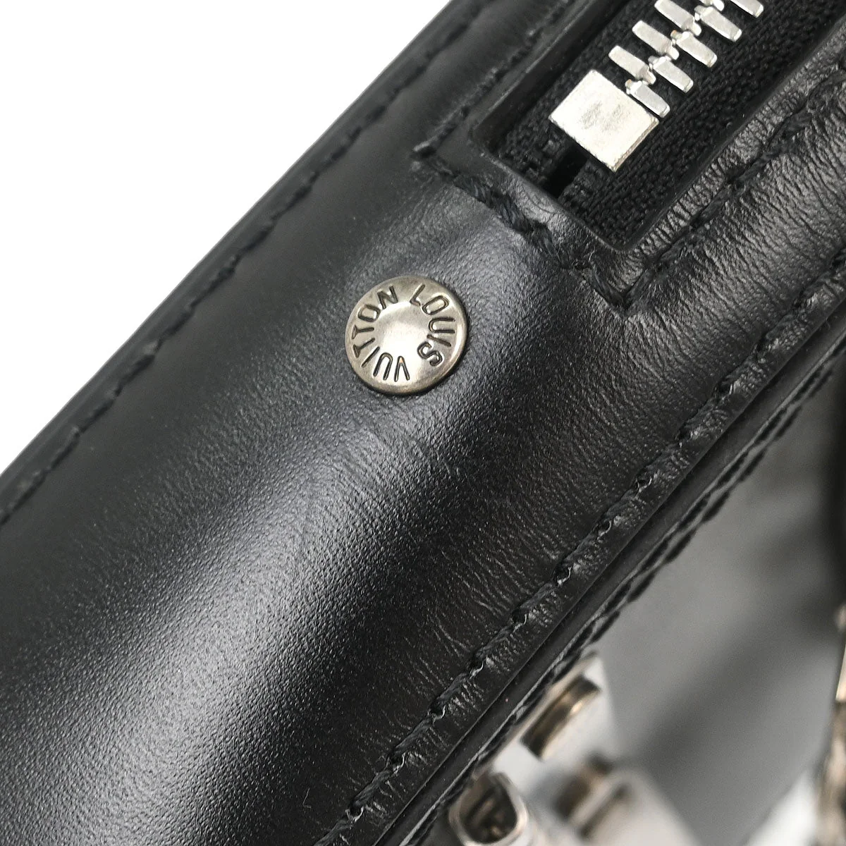 Louis Vuitton 2019 Black Danube Messenger Shoulder Bag M53975 - Image 10