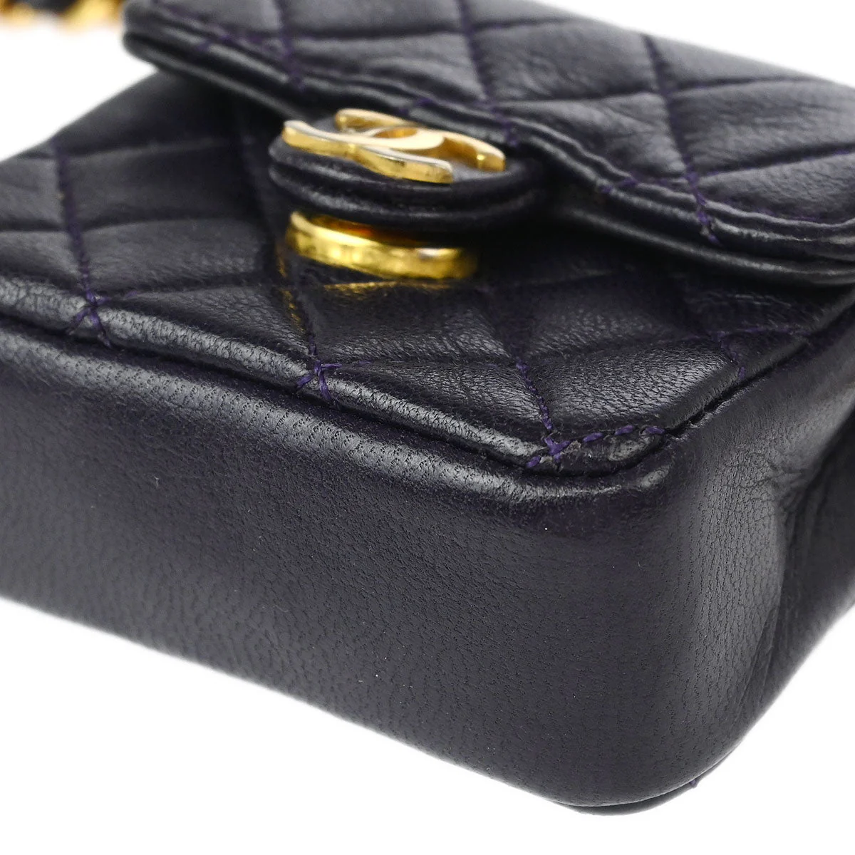 Chanel 1989-1991 Dark Purple Lambskin Micro Chain Shoulder Bag Pouch - Image 4