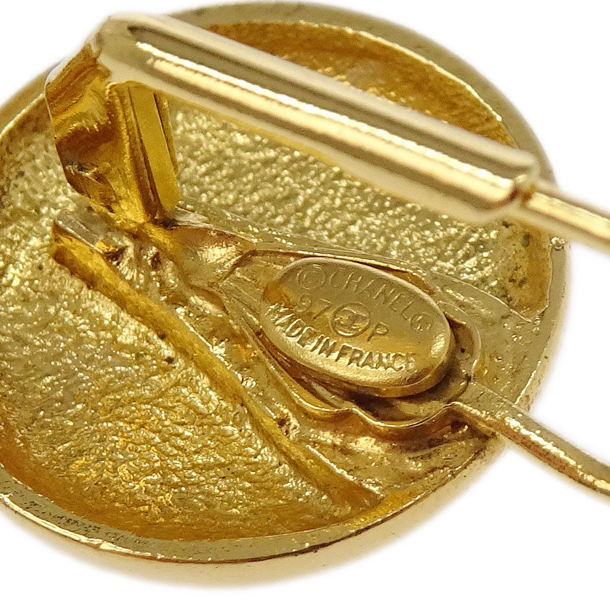 Chanel Button Earrings Gold Clip-On 97P - Image 4
