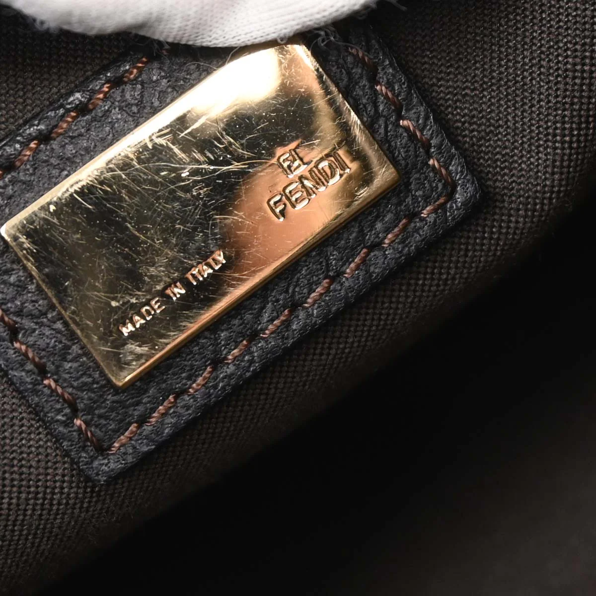Fendi Black Zucchino Shoulder Bag - Image 9