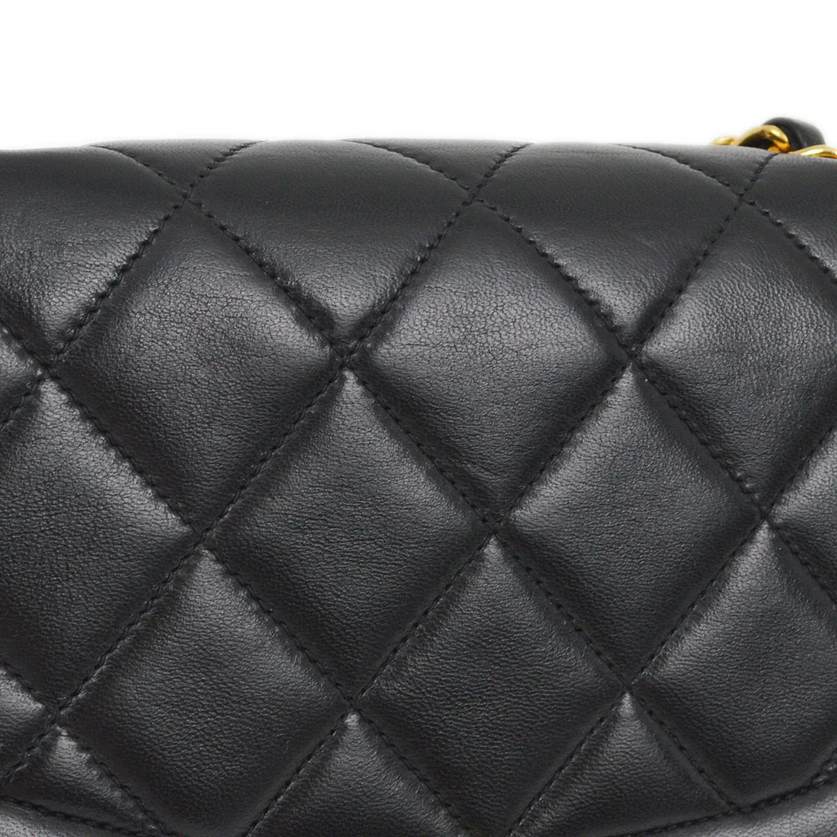 Chanel 1996-1997 Black Lambskin Small Diana Shoulder Bag - Image 7