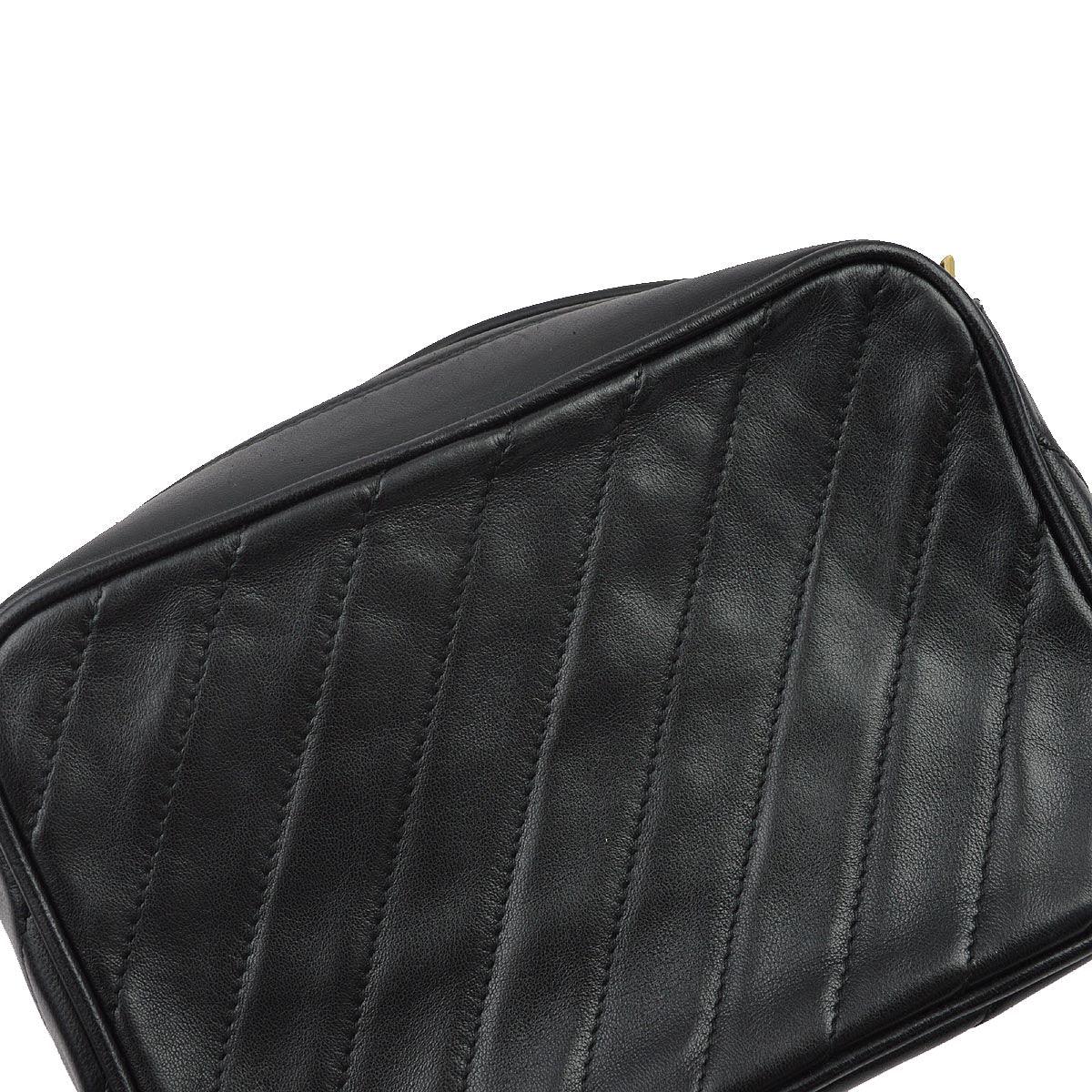 Chanel 1991-1994 Black Lambskin Camera Bag Mini - Image 6