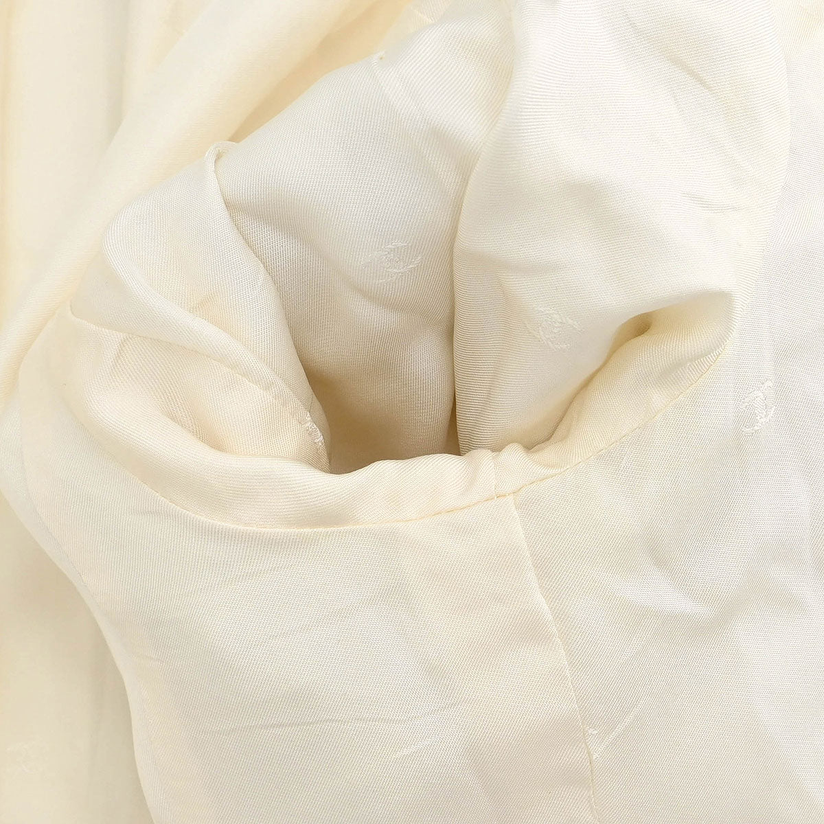 Chanel Single Breasted Jacket White - Image 8