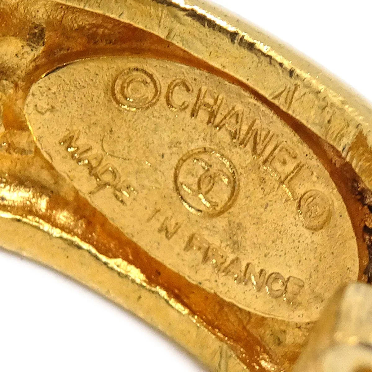 Chanel Dangle Hoop Earrings Clip-On Gold - Image 4