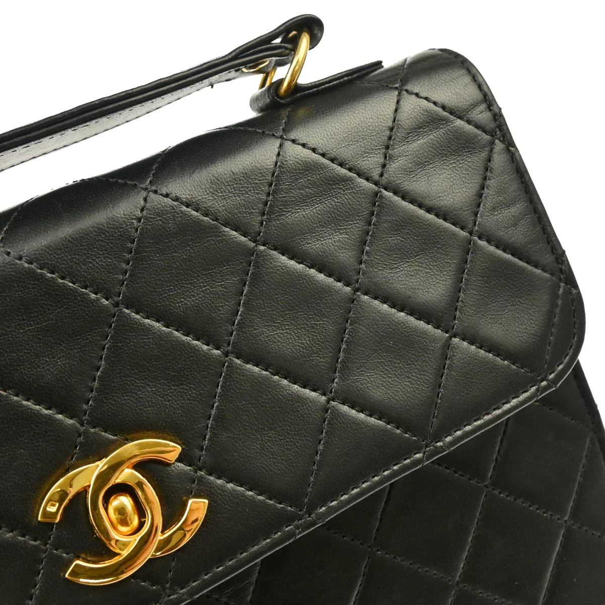 Chanel 1986-1988 Black Lambskin SingleTurnlock Shoulder Bag - Image 6