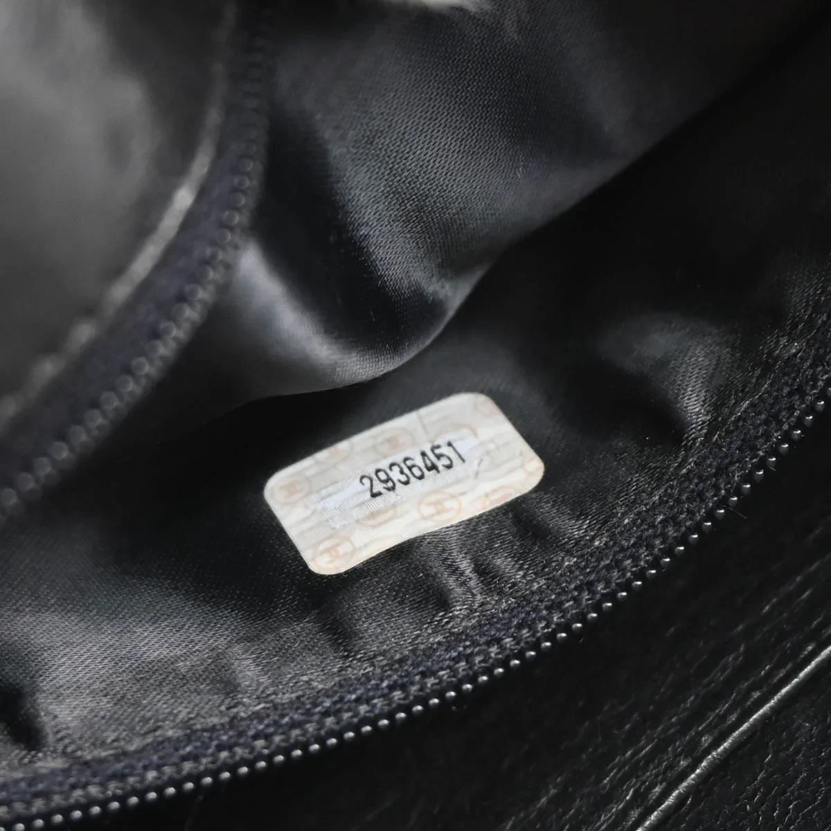 Chanel 1991-1994 Black Caviar Bias Stitch Camera Bag Small Shoulder Bag - Image 11