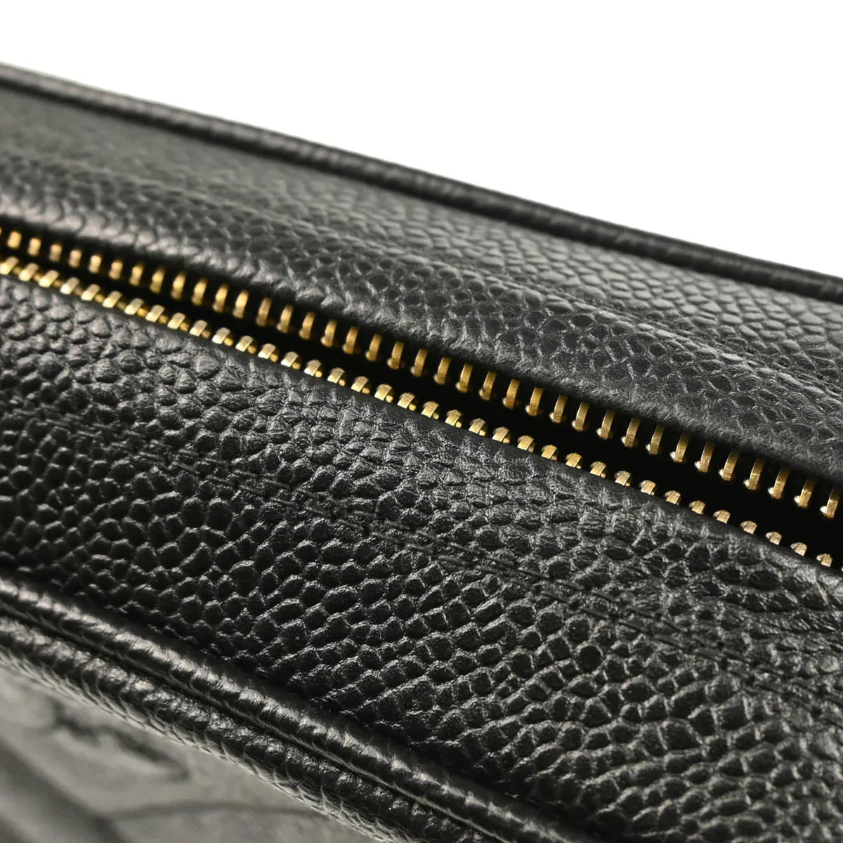 Chanel 1991-1994 Black Caviar Bias Stitch Camera Bag Small Shoulder Bag - Image 6