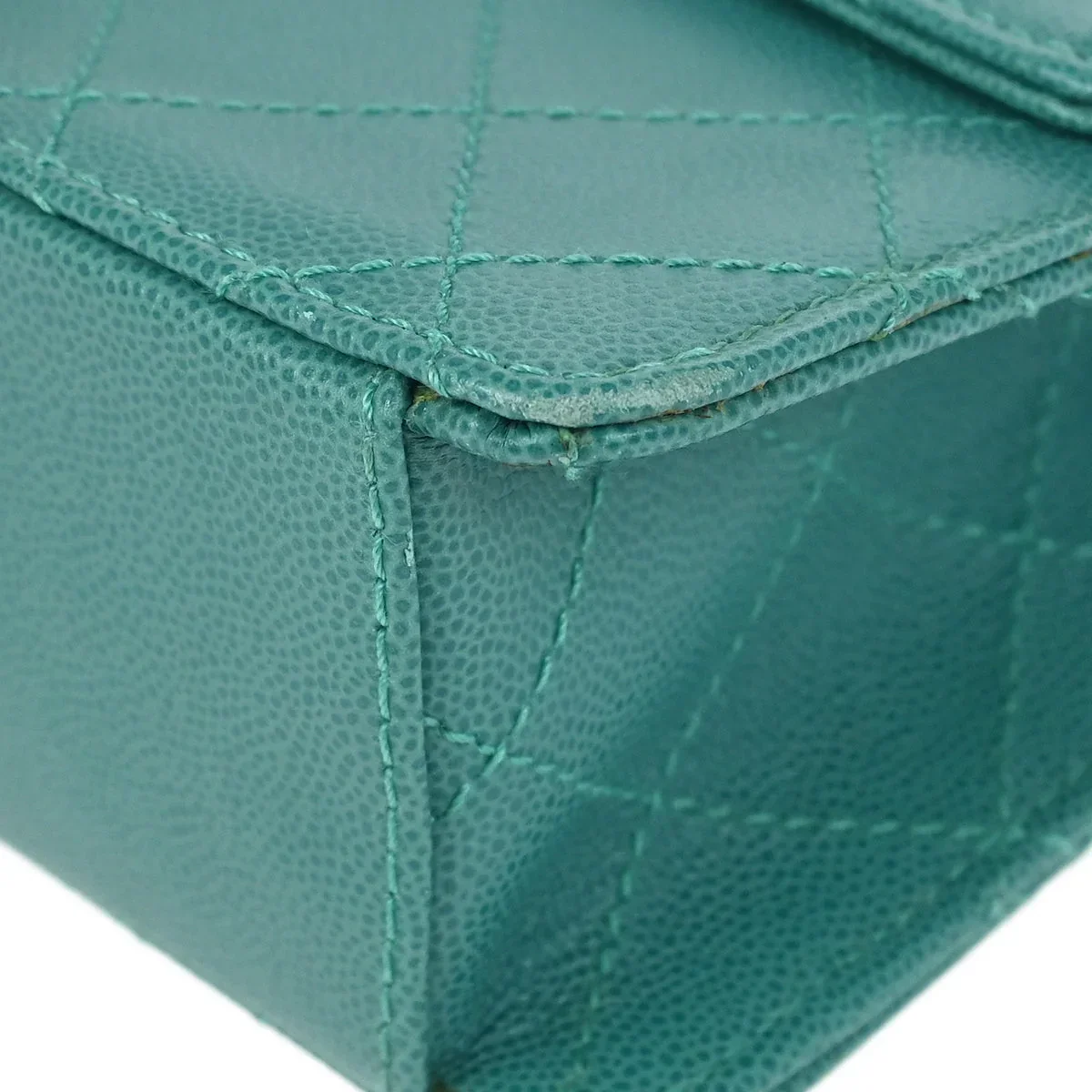 Chanel 1997-1999 Turquoise Caviar Single Flap Shoulder Bag - Image 4