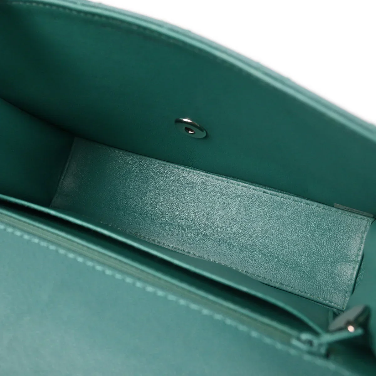 Chanel 1997-1999 Turquoise Caviar Single Flap Shoulder Bag - Image 7