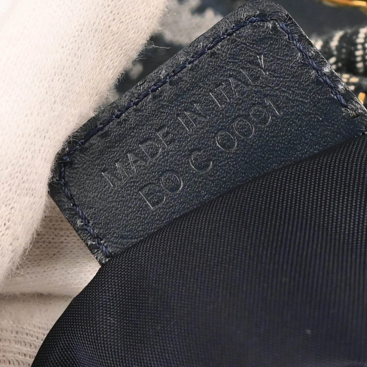Christian Dior 2001 Navy Trotter Handbag - Image 10