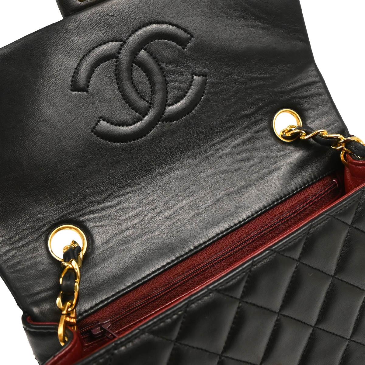 Chanel 1989-1991 Black Lambskin Classic Square Flap Shoulder Bag - Image 7