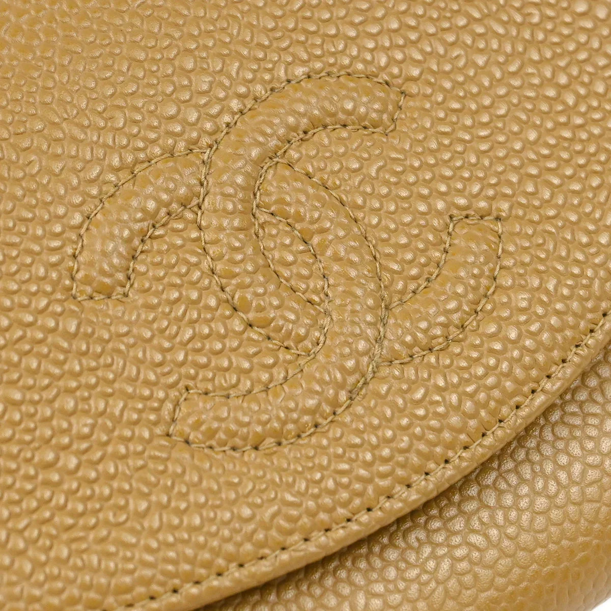 Chanel 2003-2004 Beige Caviar Bifold Wallet - Image 3