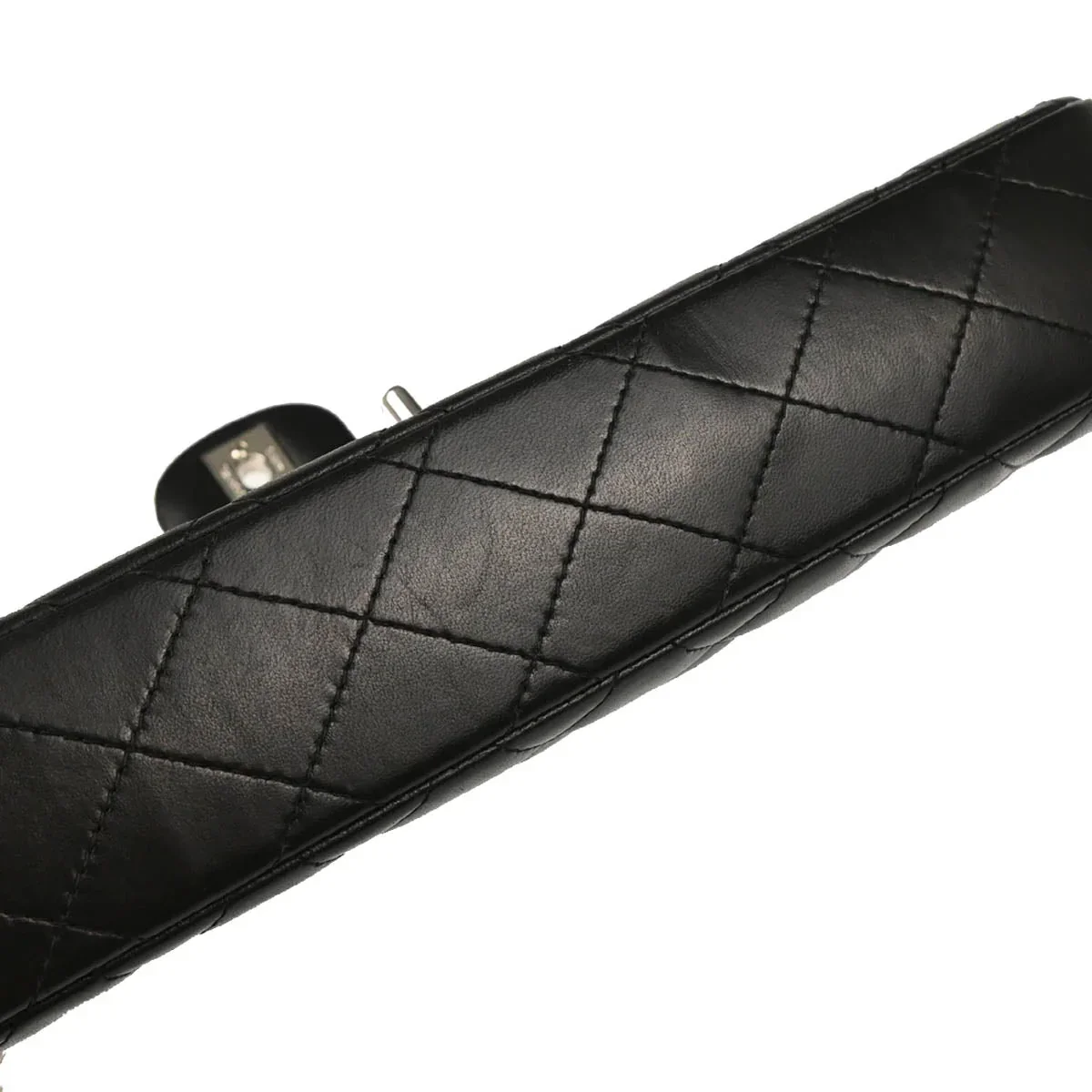 Chanel Black Lambskin East West Shoulder Bag - Image 5