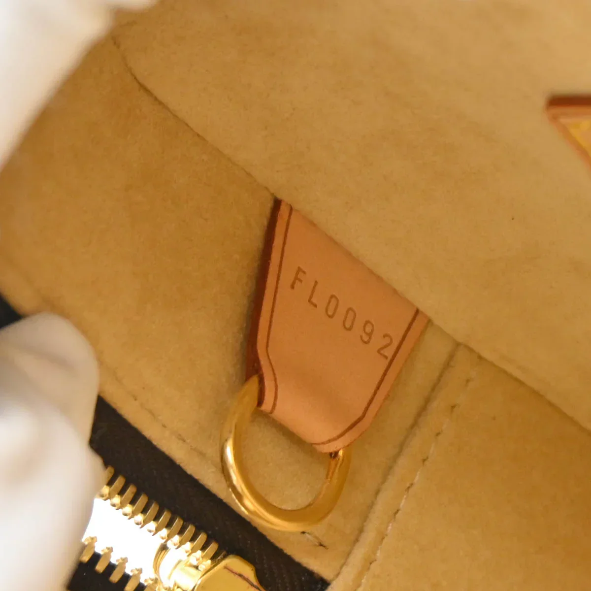 Louis Vuitton 2002 Monogram Cite GM Handbag M51181 - Image 10