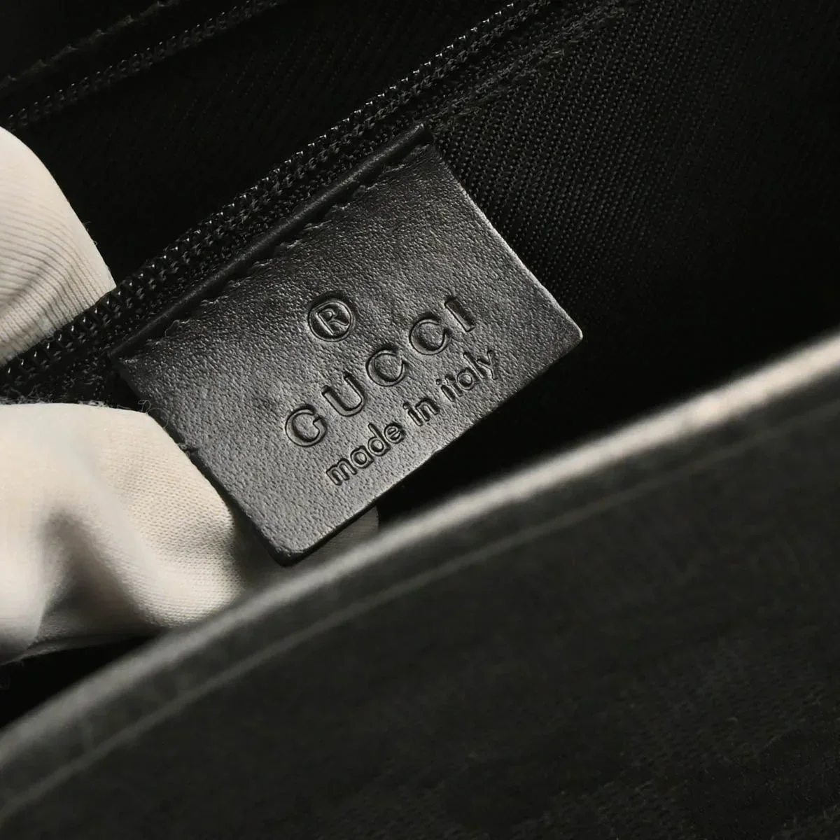 Gucci Black GG Jackie Handbag - Image 9