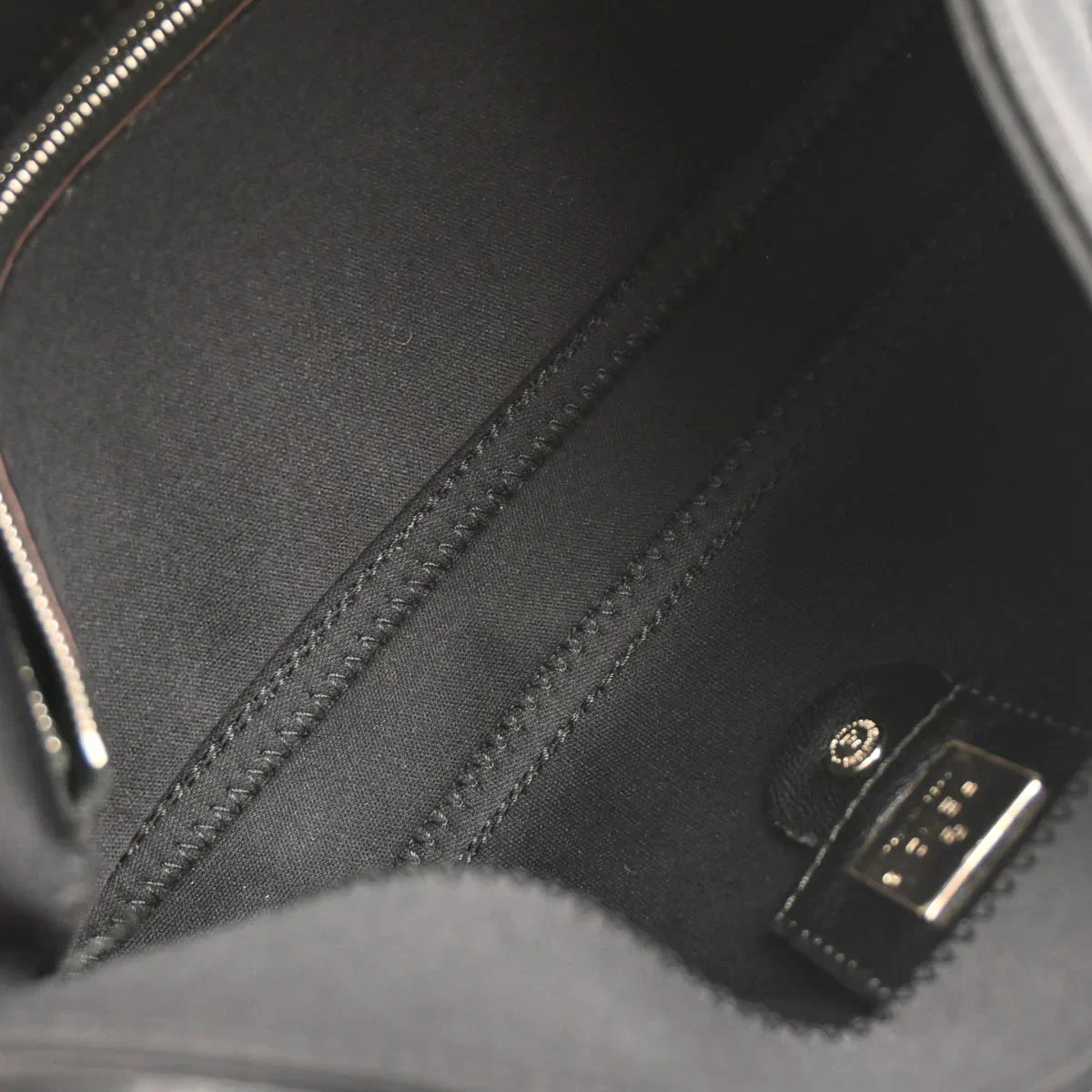 Fendi 2009 Black Jersey Baguette Handbag - Image 8