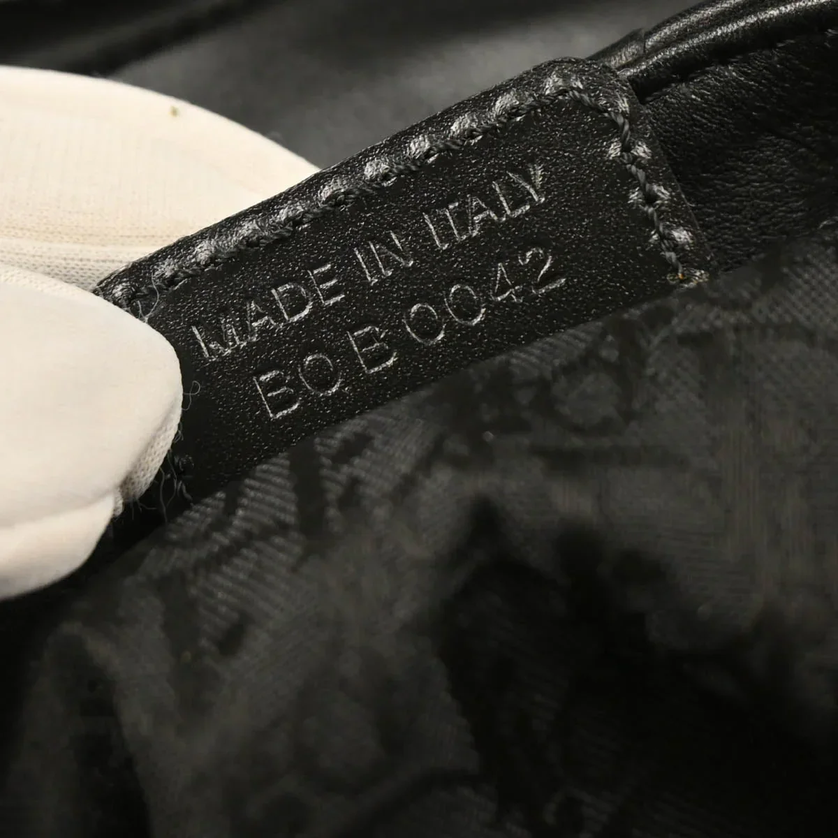 Christian Dior Black Leather Street Chic Handbag - Image 10
