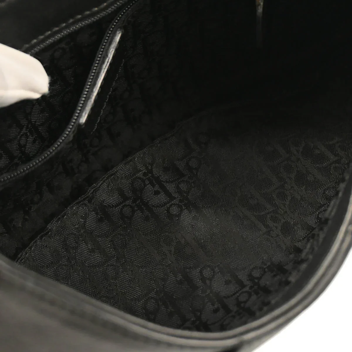 Christian Dior Black Leather Street Chic Handbag - Image 8