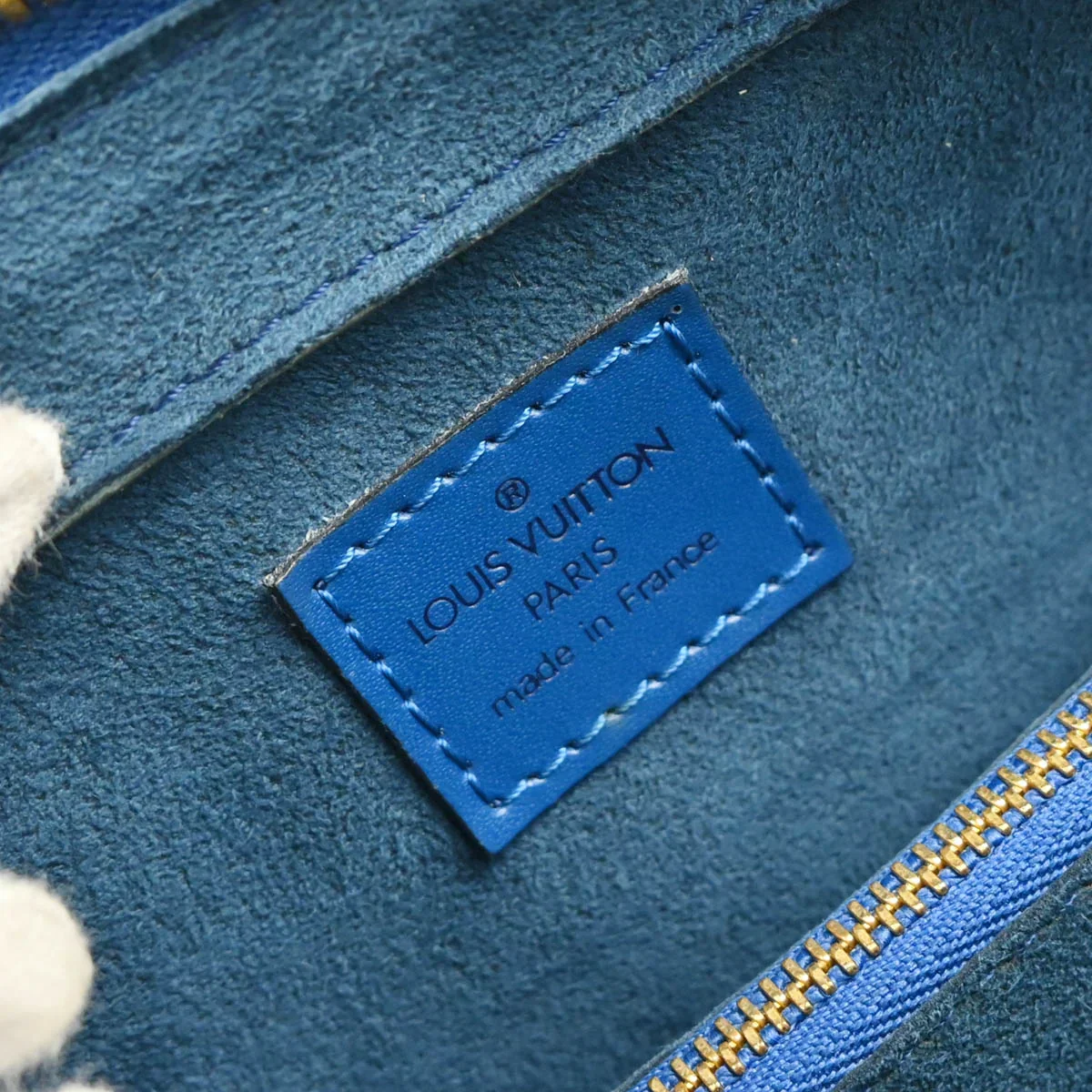 Louis Vuitton 1998 Blue Epi Pont Neuf Handbag M52055 - Image 9