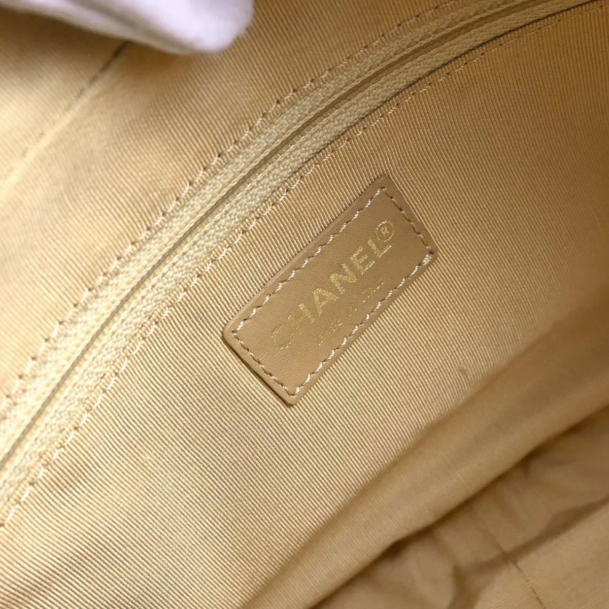 Chanel 2002-2003 Beige Caviar Petite Timeless Tote PTT Chain Handbag - Image 8