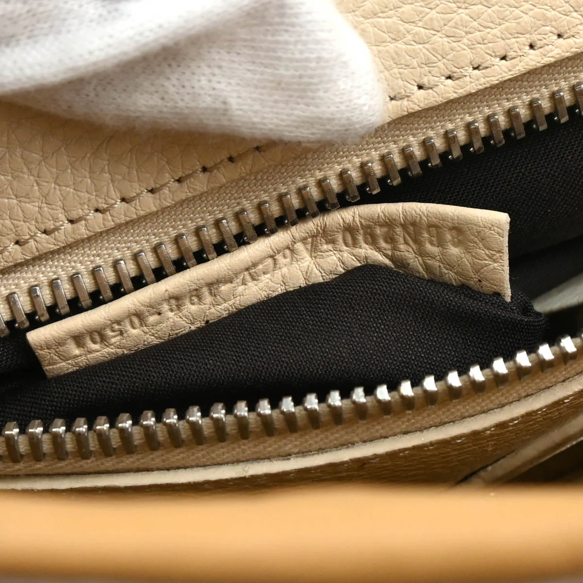 Fendi * Beige Leather Peekaboo 2way Shoulder Handbag - Image 10