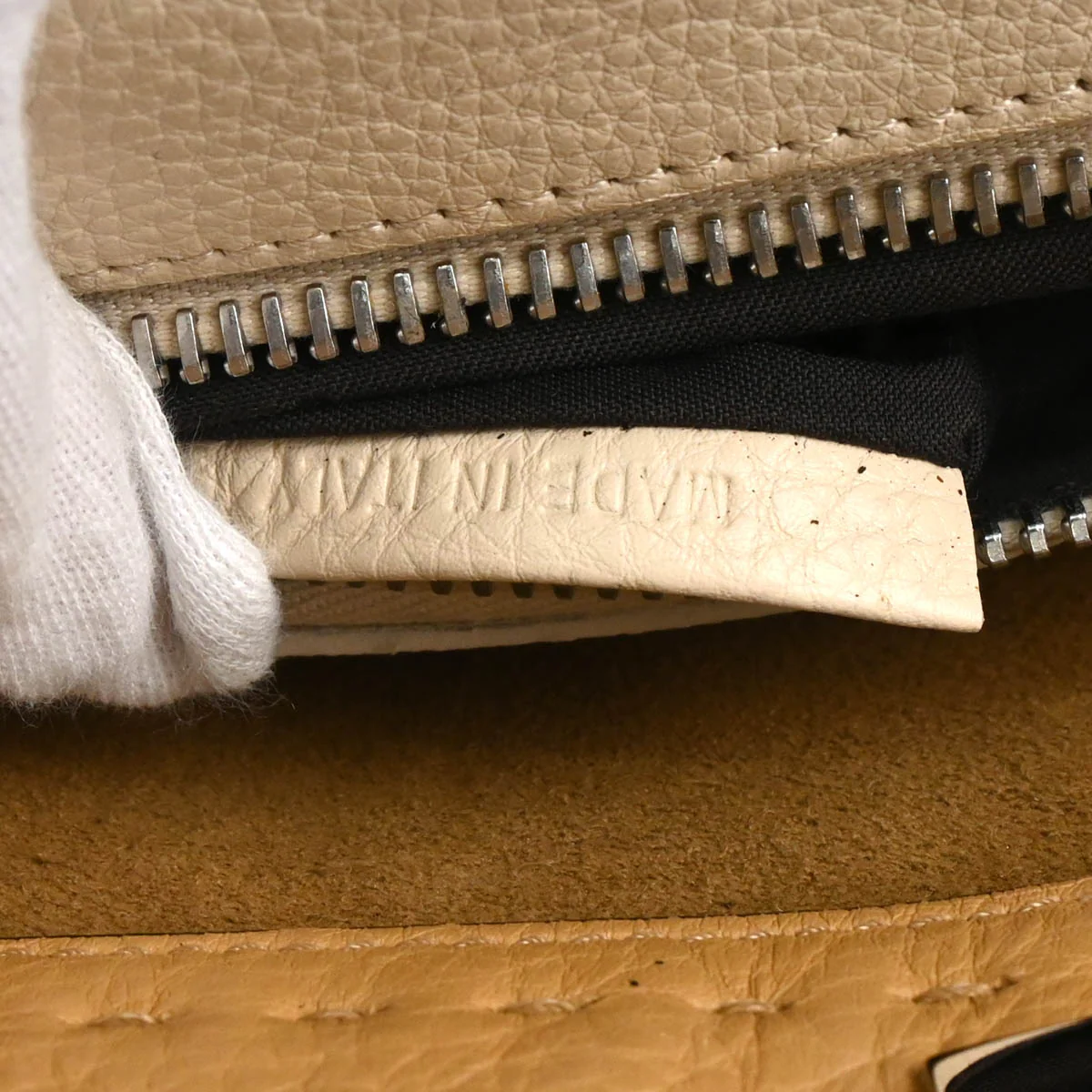 Fendi * Beige Leather Peekaboo 2way Shoulder Handbag - Image 9
