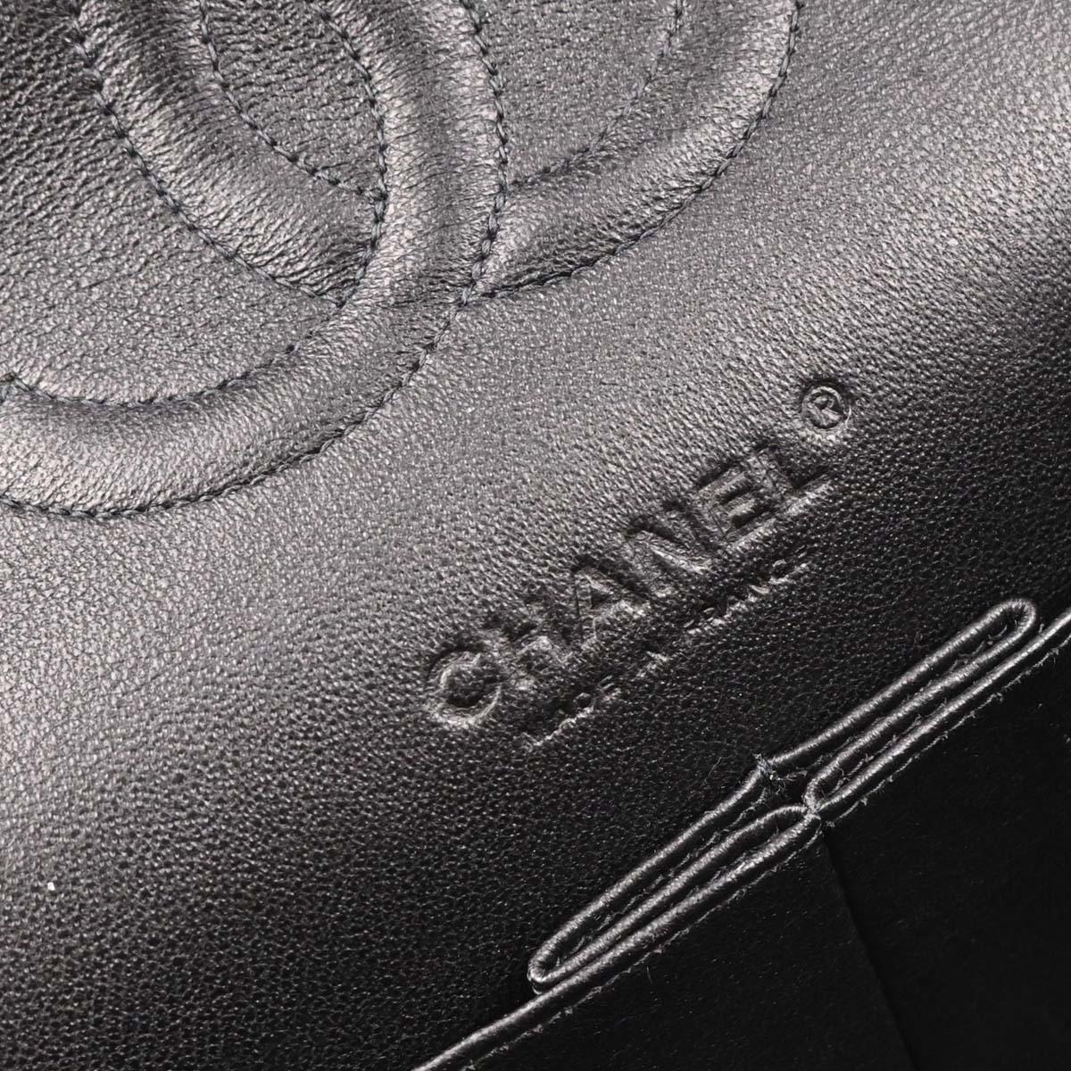 Chanel 2003-2004 White Canvas Medium Classic Double Flap Shoulder Bag - Image 18